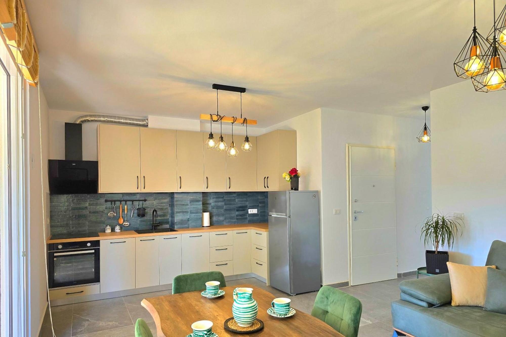 Apartment Cozy In San Pietro - Happy Plazhi San Pietro